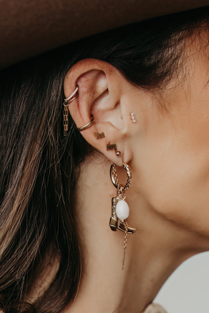 Ash & Shay Boxy Chain Helix Hoop