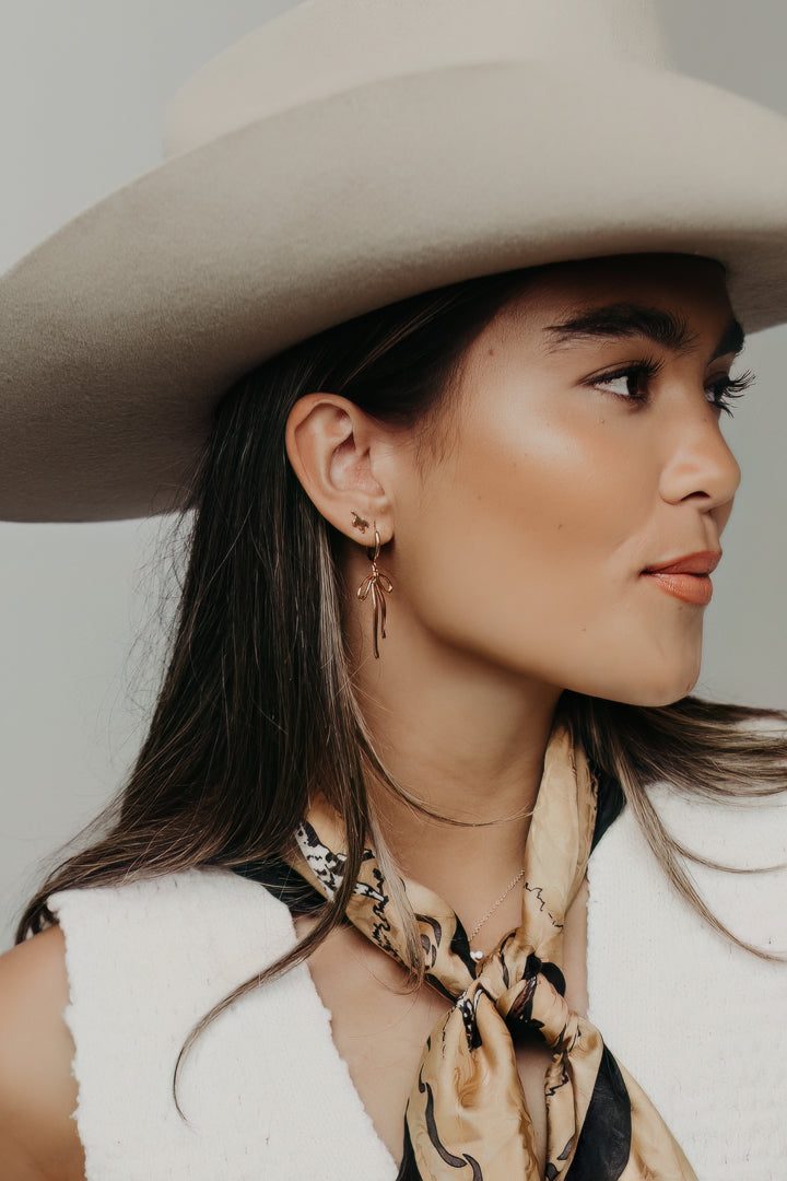 Horse Flat Back Stud