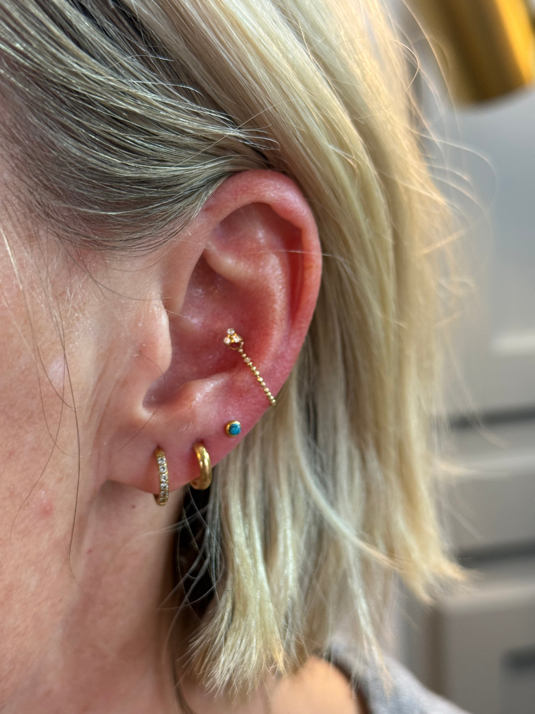 Live-in Titanium Hoops