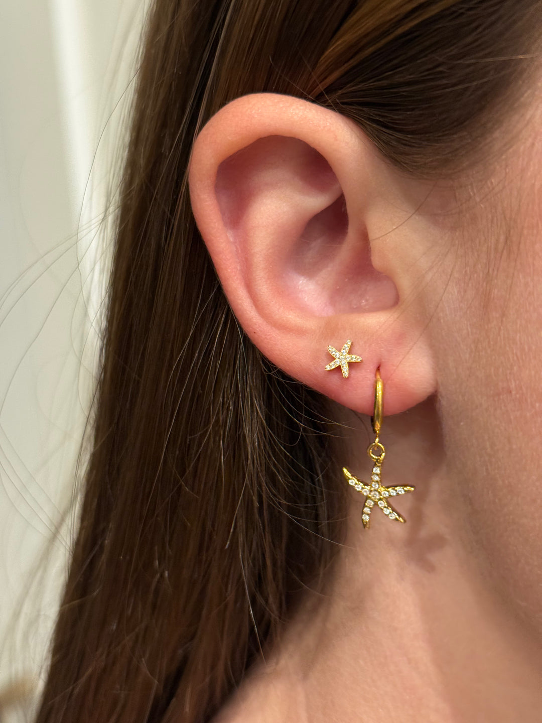 Dainty Starfish Huggies