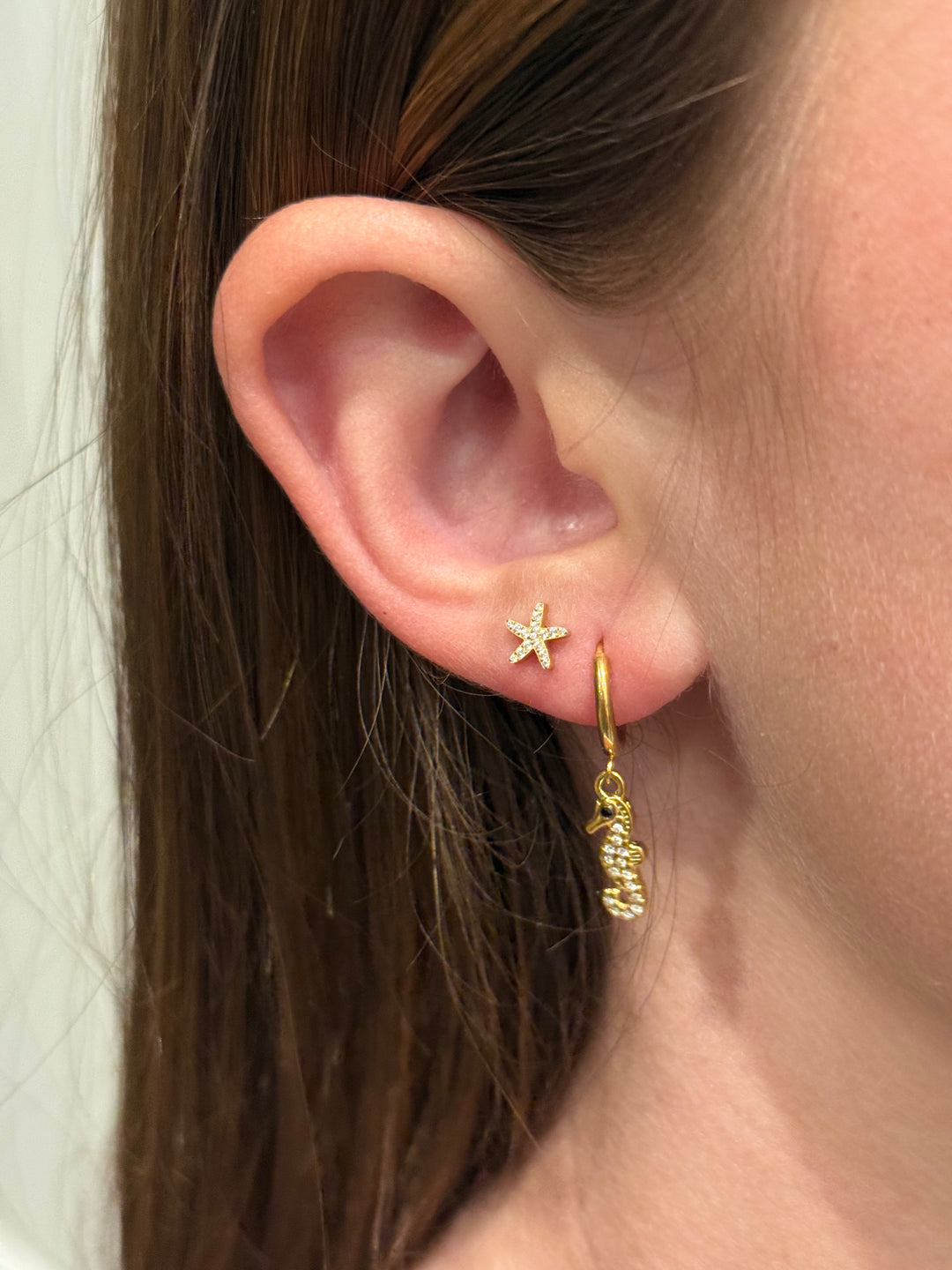 Dainty Seahorse Huggies