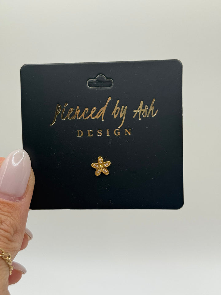 Lumi Bloom Flat Back Stud