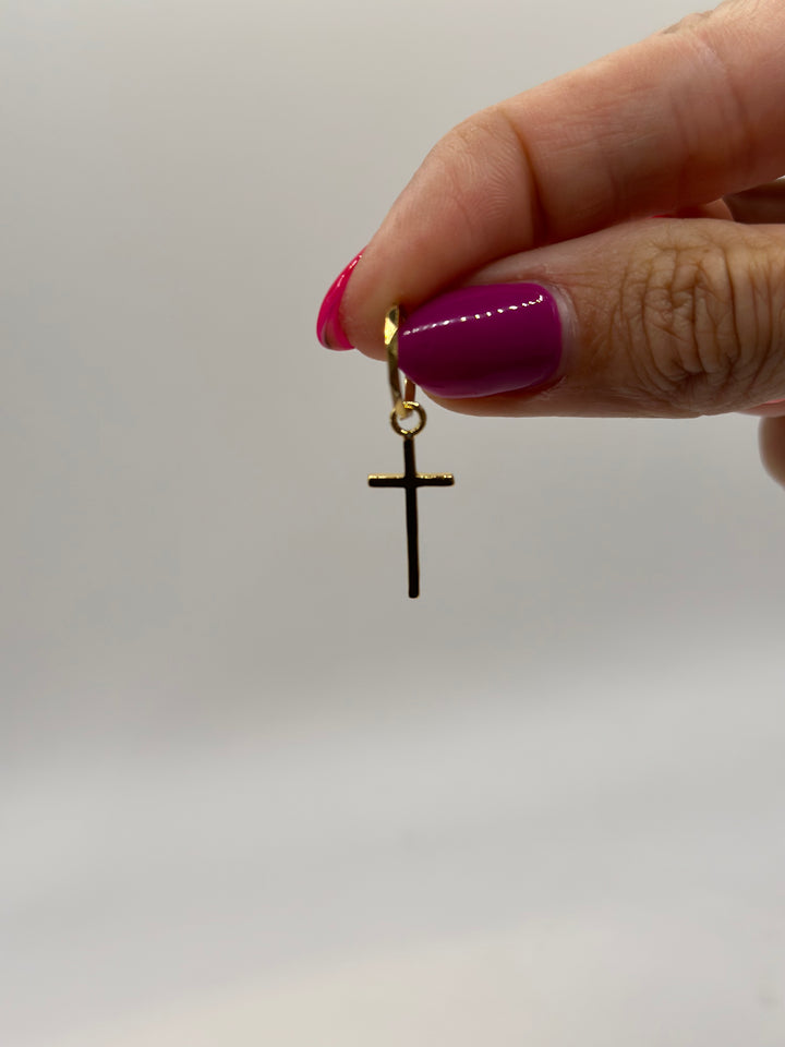 Medium Cross charm