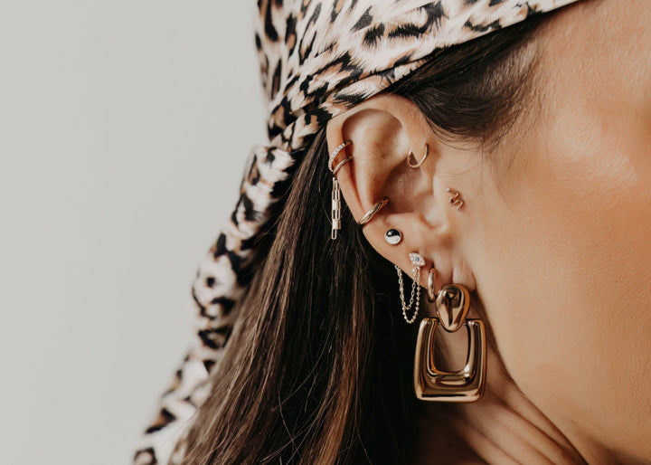 Live-in Titanium Hoops